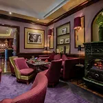 Pont Royal מלון 5*