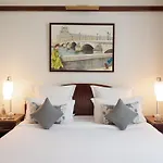 Pont Royal 5* פריז