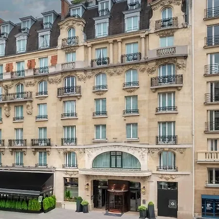 Hotel Pont Royal 5*