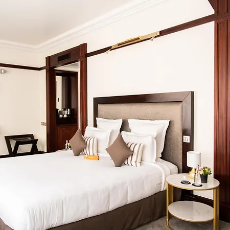 Hotel Pont Royal 5*