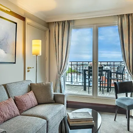 Pont Royal 5* Paris