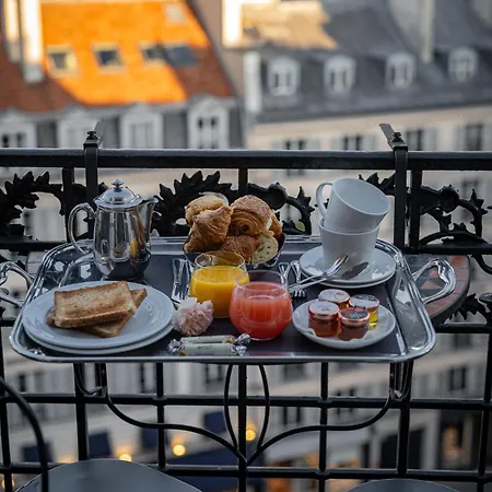 Pont Royal Hotel 5*