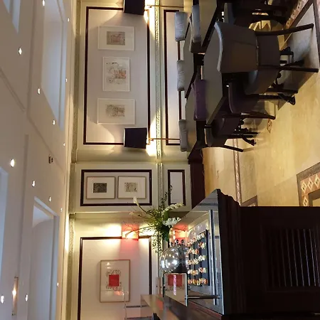 Hotel Pont Royal Paris