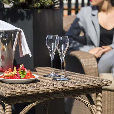 Pont Royal ホテル