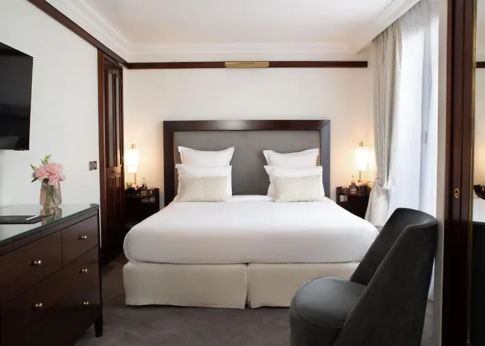 Отель Pont Royal 5*