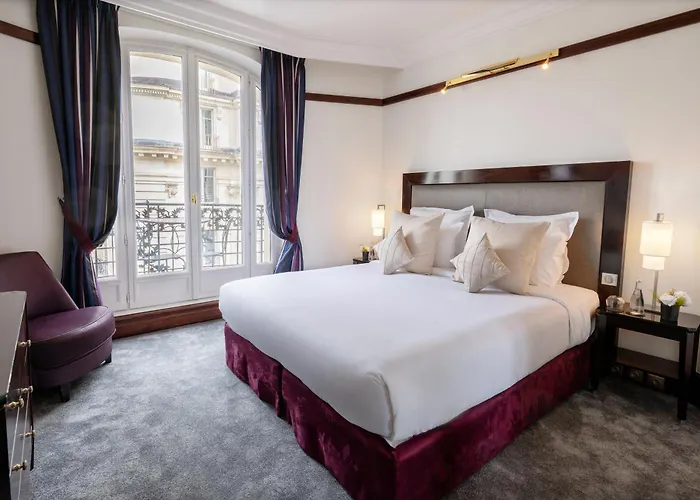 Pont Royal 5* Париж