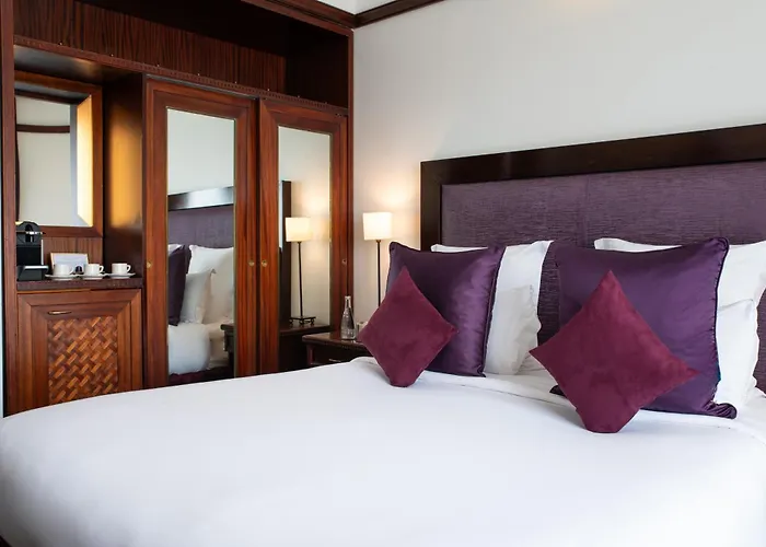 Pont Royal Париж