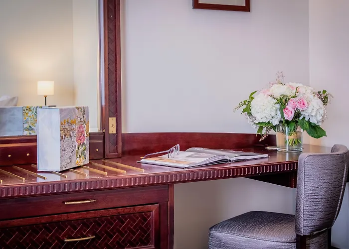 Pont Royal Otel Paris