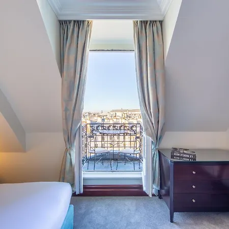 酒店 Pont Royal 5*