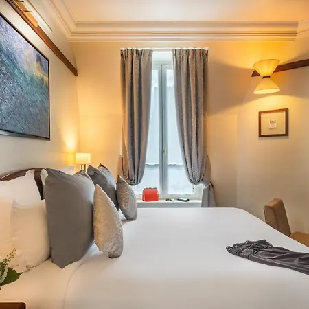 Hotel Pont Royal 5*